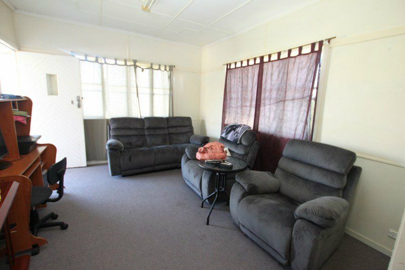 279A Campbell Street, ROCKHAMPTON CITY QLD 4700, Image 2