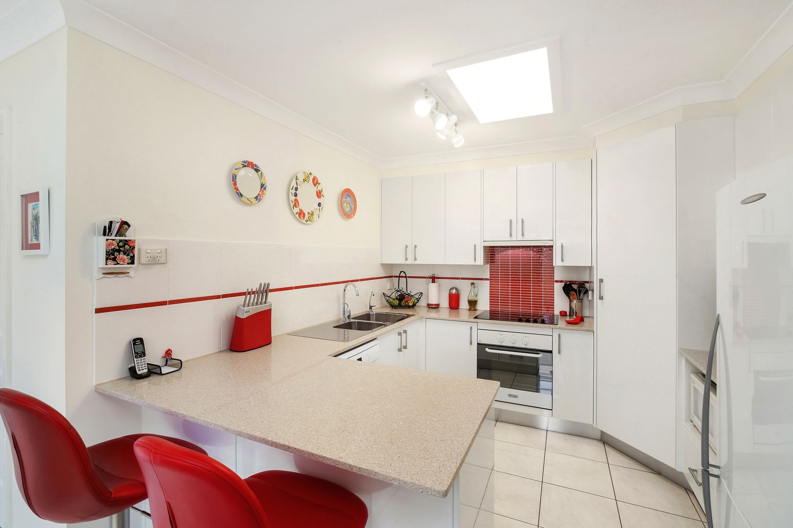 2/2 Koolang Road, Green Point NSW 2251, Image 1