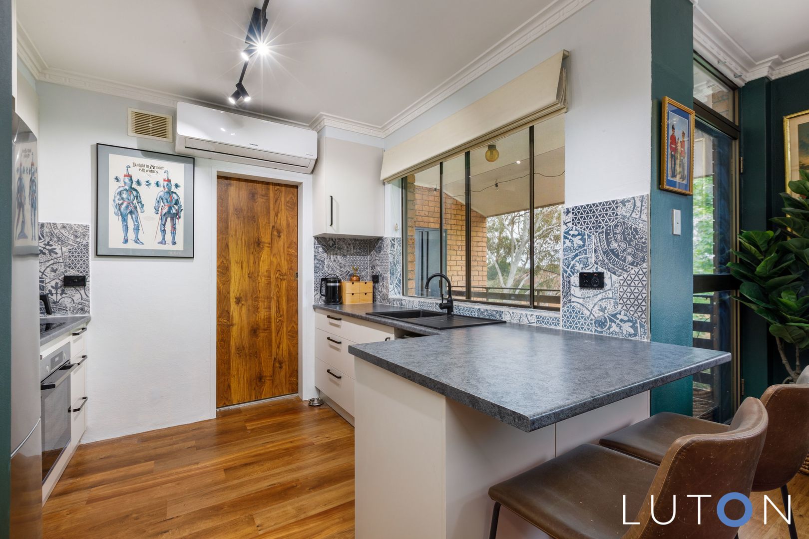 4/17 Medley Street, Chifley ACT 2606, Image 2