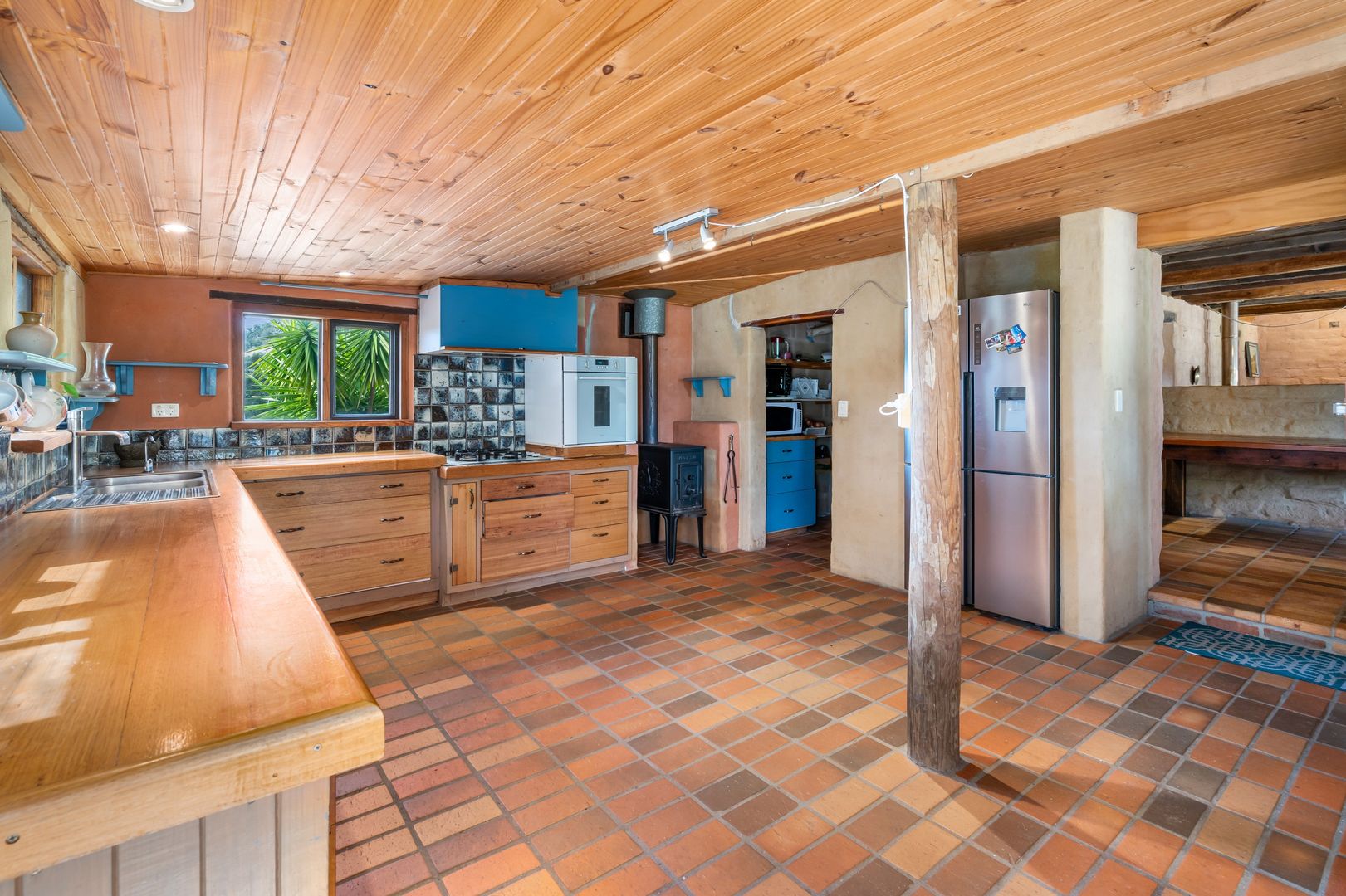 1735 CaveatDropmore Road, Dropmore VIC 3660 House for Sale 850,000