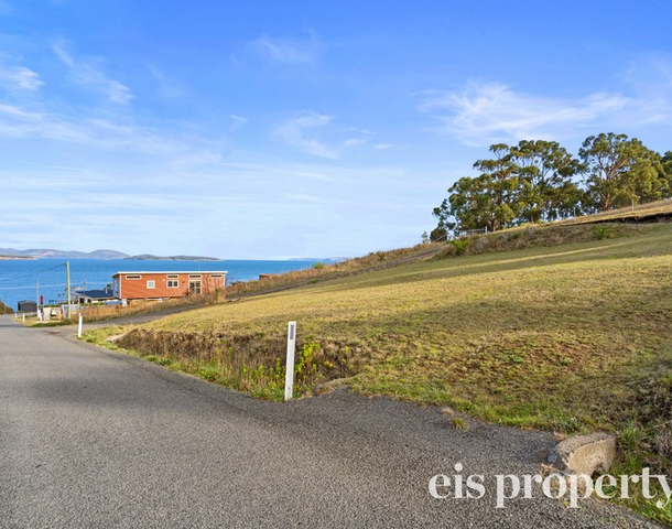 8 Norfolk Crescent, Primrose Sands TAS 7173