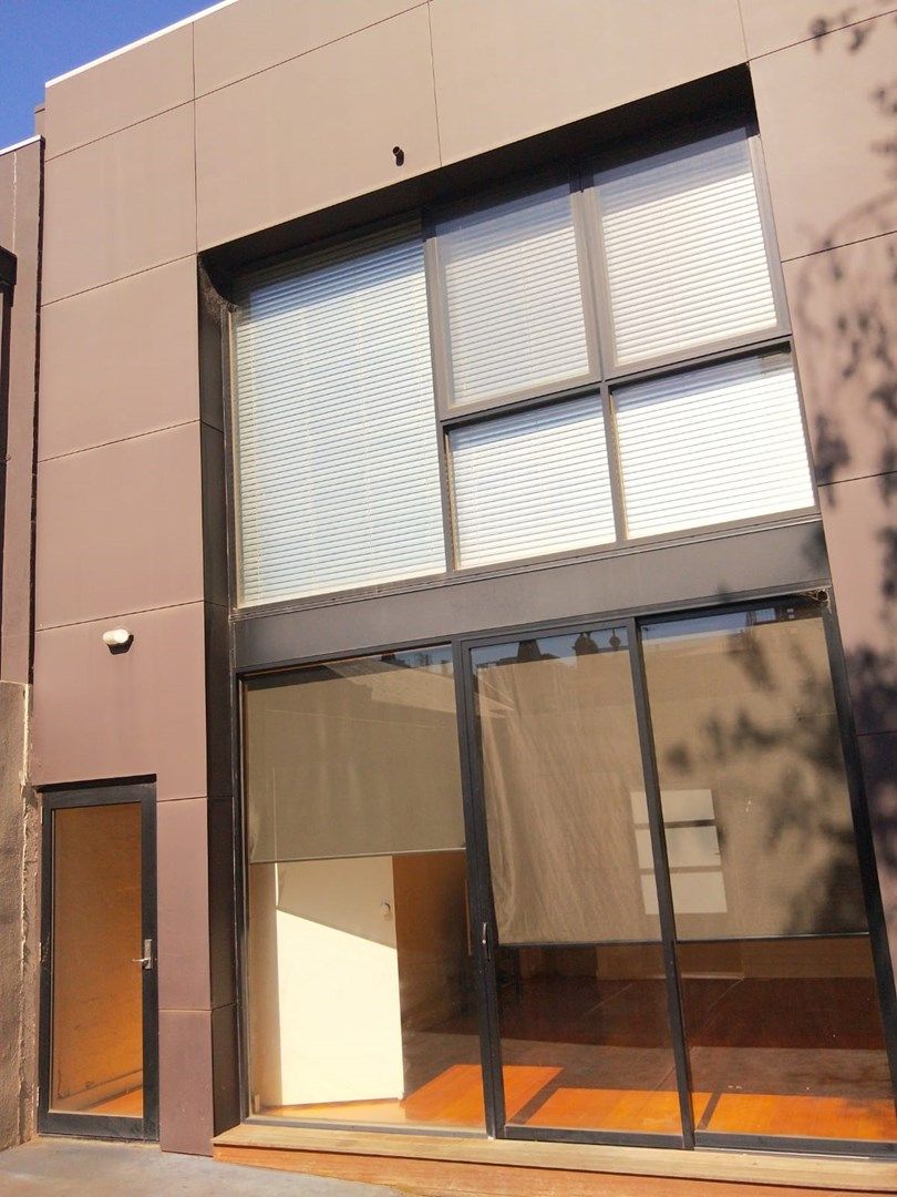 4 bedrooms Townhouse in 30 Trades Hall Place CARLTON VIC, 3053