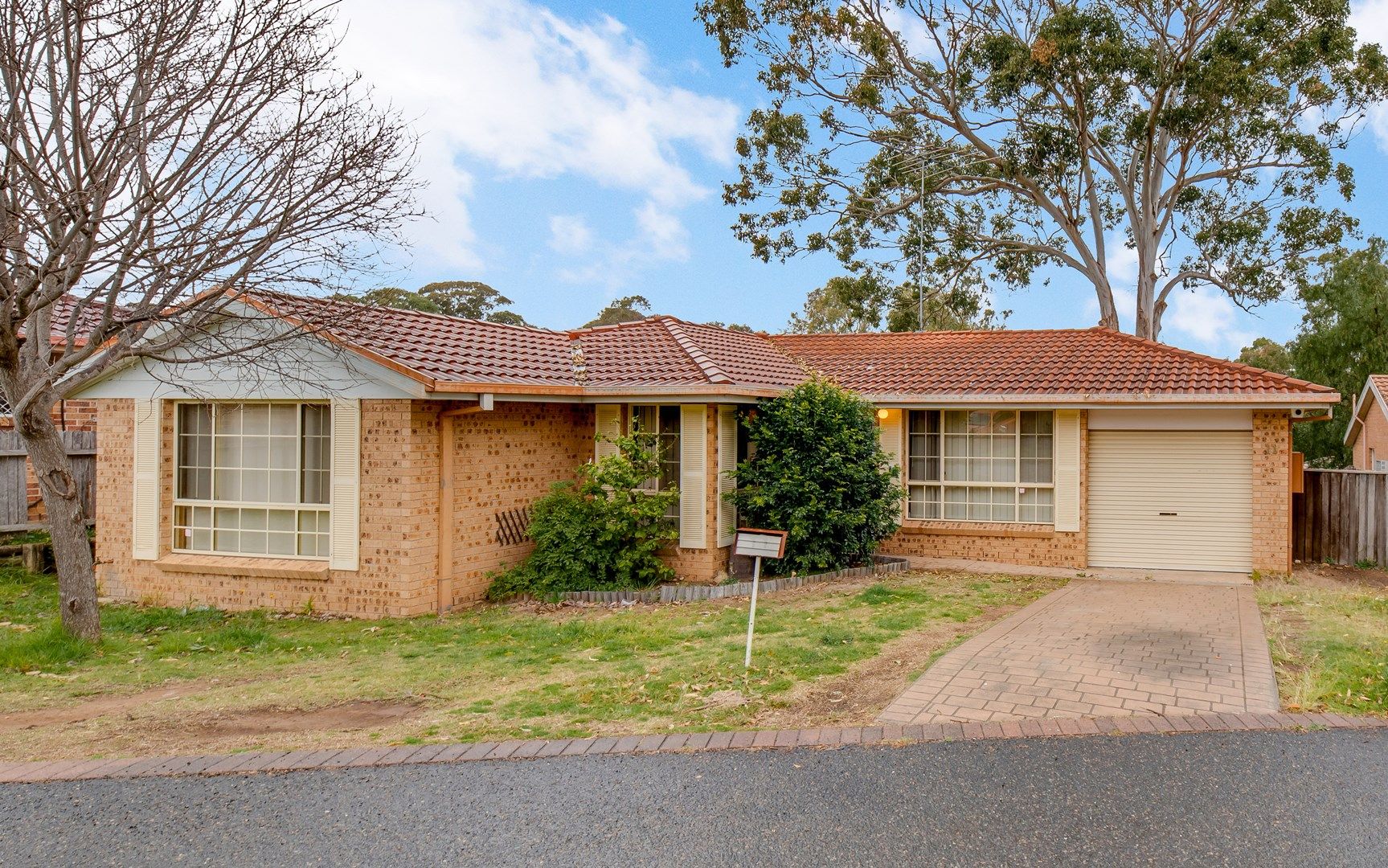 11 Glenella Way, Minto NSW 2566, Image 0