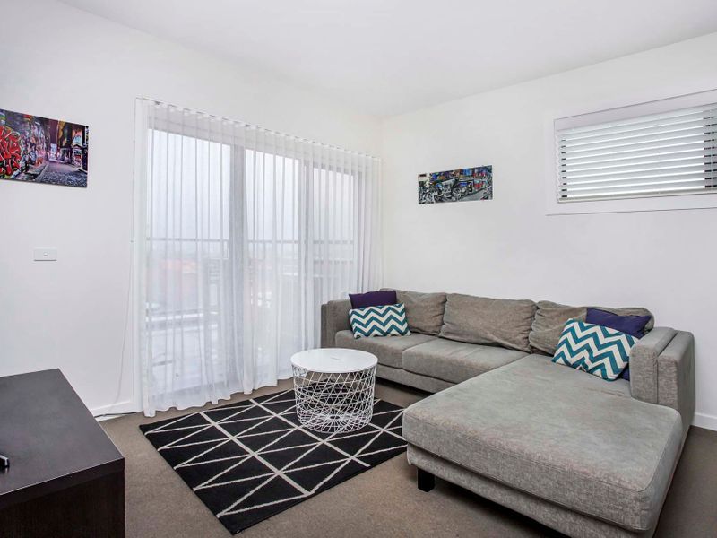 303/699A-703 Barkly Street, West Footscray VIC 3012, Image 2