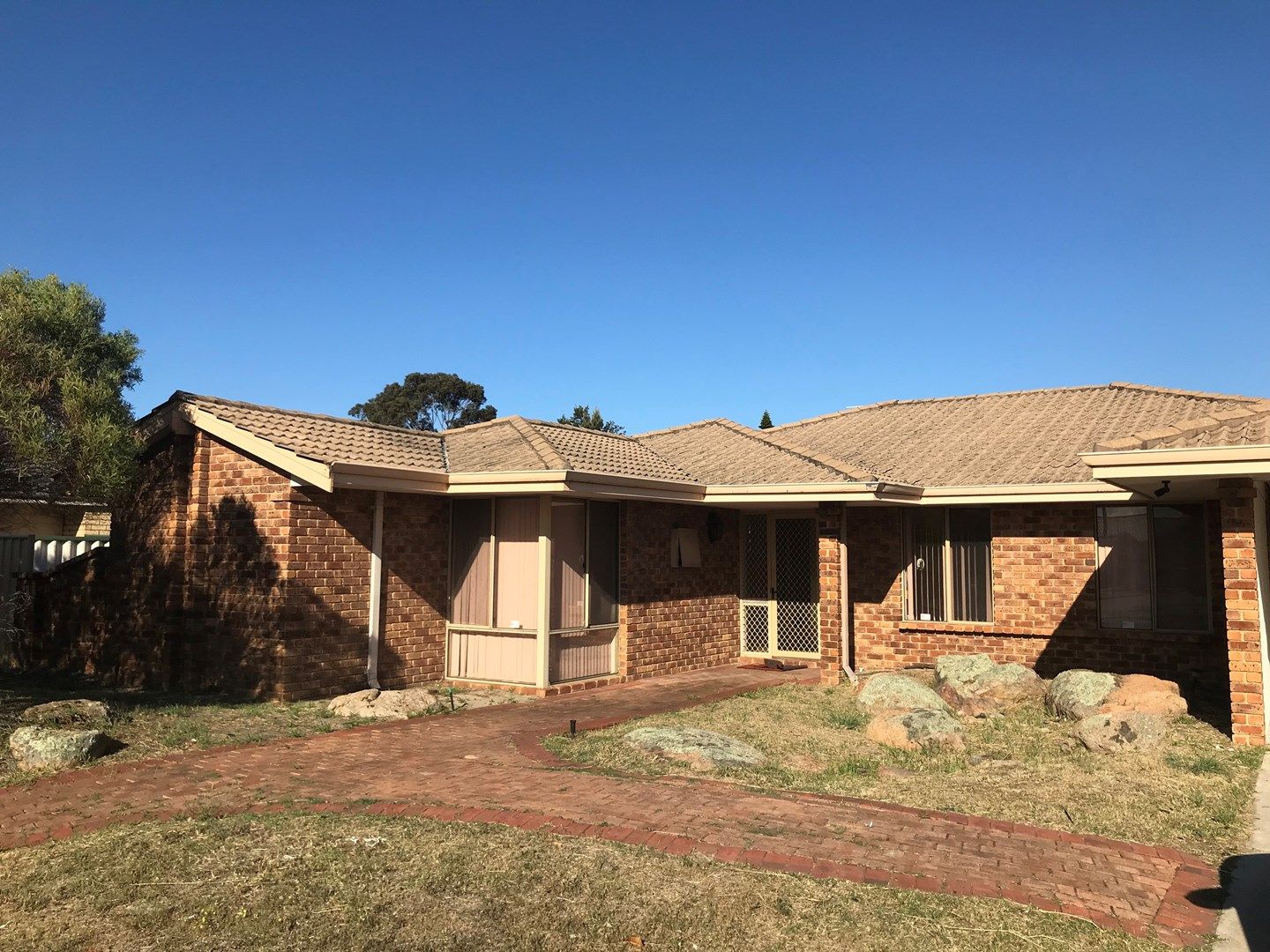 4 bedrooms House in 5 Robson Way MURDOCH WA, 6150