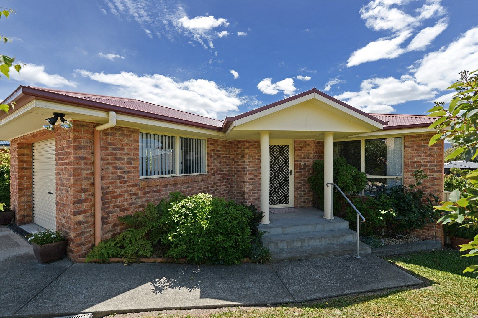 17 Eclipse Road, Austins Ferry TAS 7011, Image 0