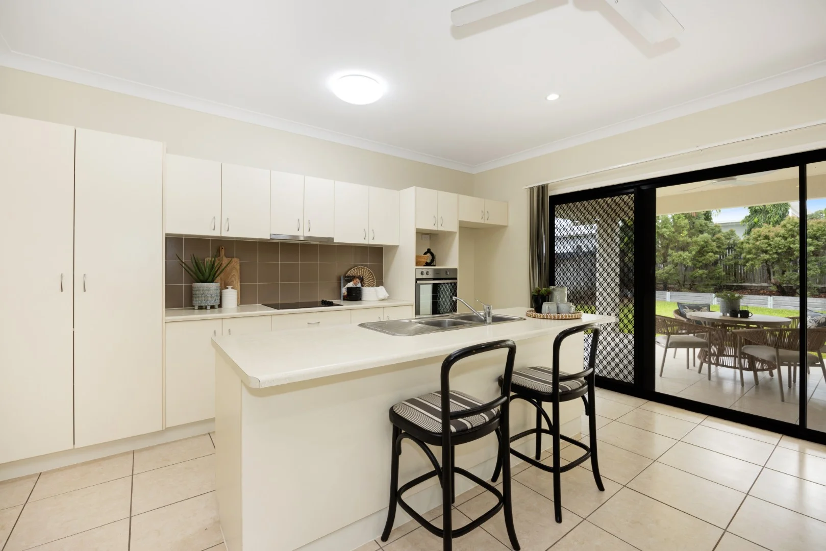 Additional image 2 of 10 Sykes Close, Burdell QLD 4818