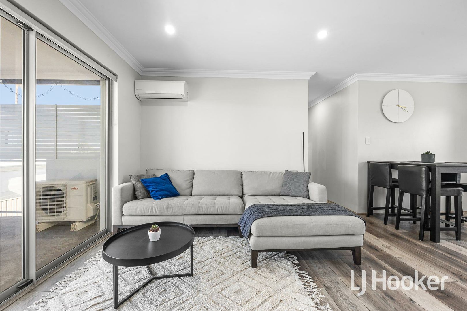 5/4 Beagle Place, Belmont WA 6104, Image 2