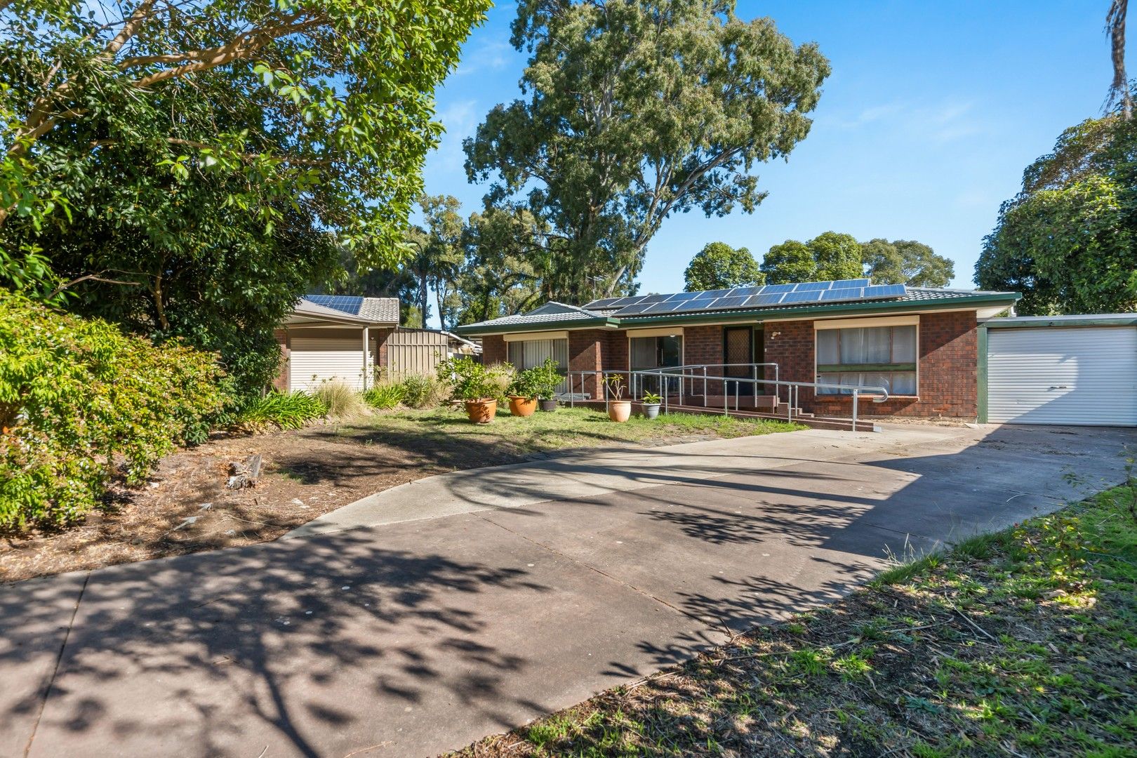 12 Fyfe Court, Aberfoyle Park SA 5159, Image 0