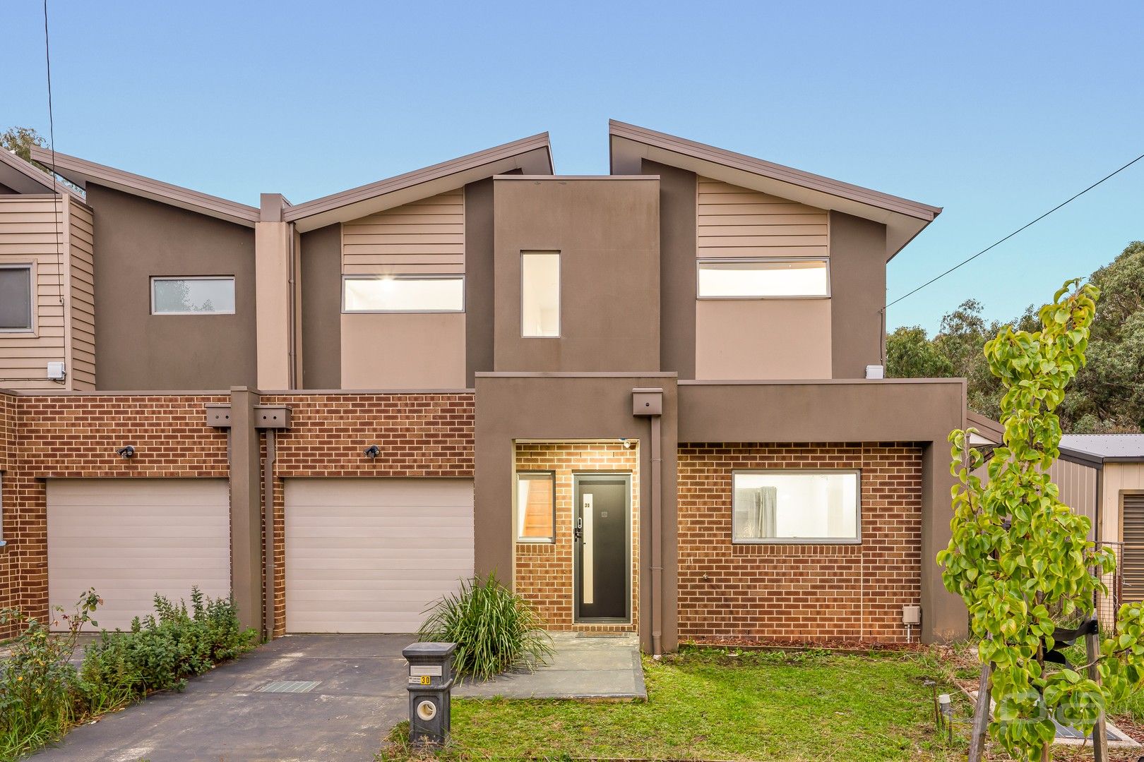 3 bedrooms Townhouse in 30 Alec Crescent FAWKNER VIC, 3060