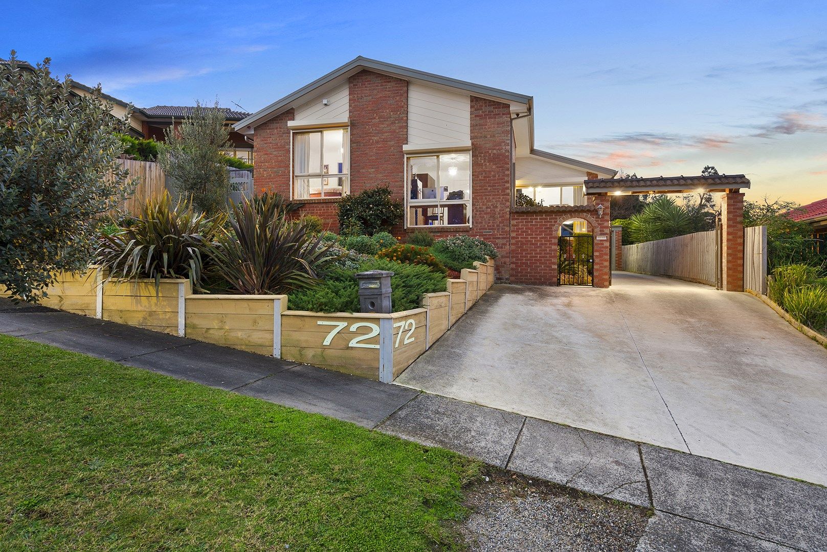 72 William Hovell Drive, Endeavour Hills VIC 3802, Image 0