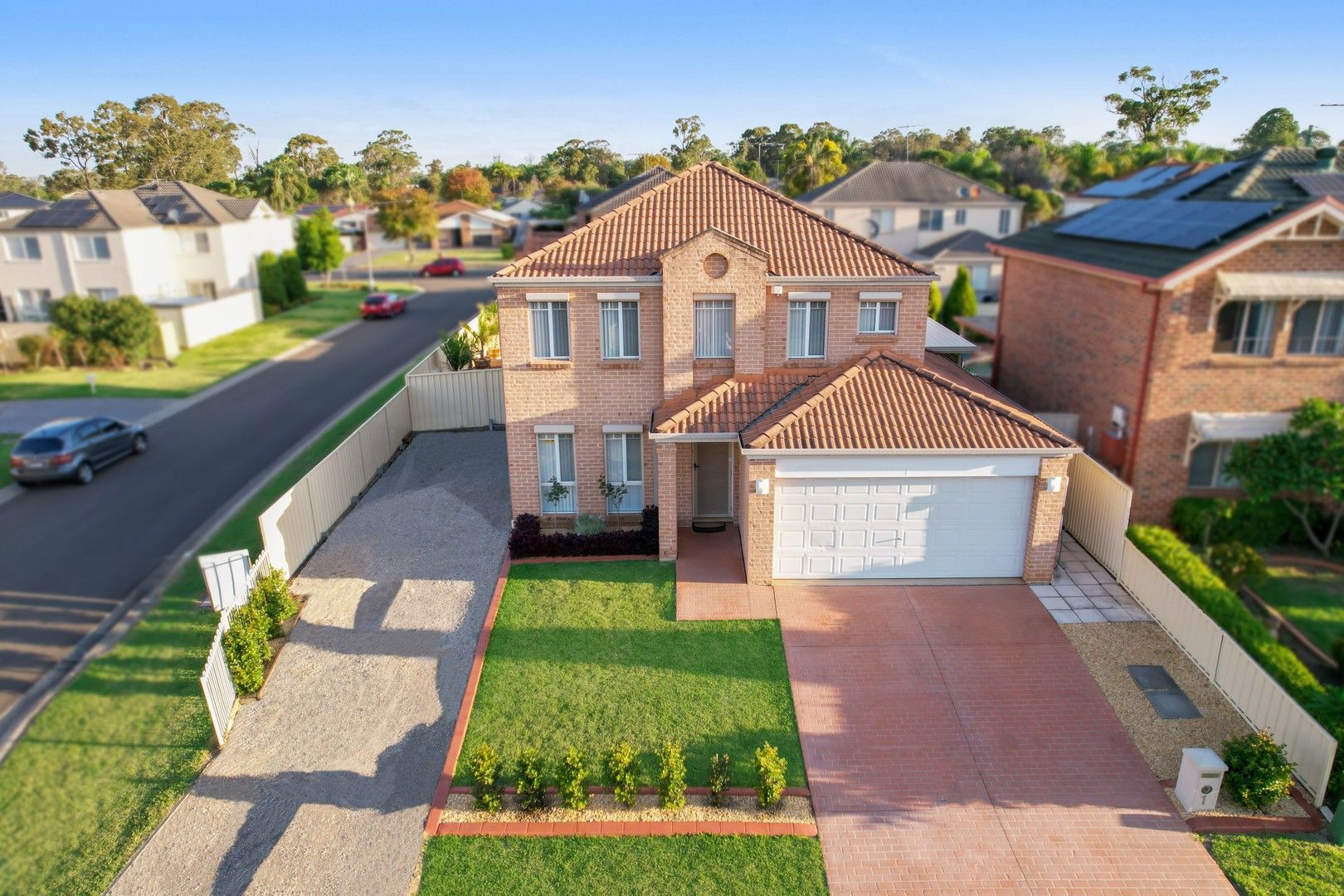 4 bedrooms House in 1 Seine Court ST CLAIR NSW, 2759