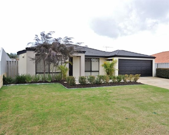 4 Nenagh Close, Orelia WA 6167