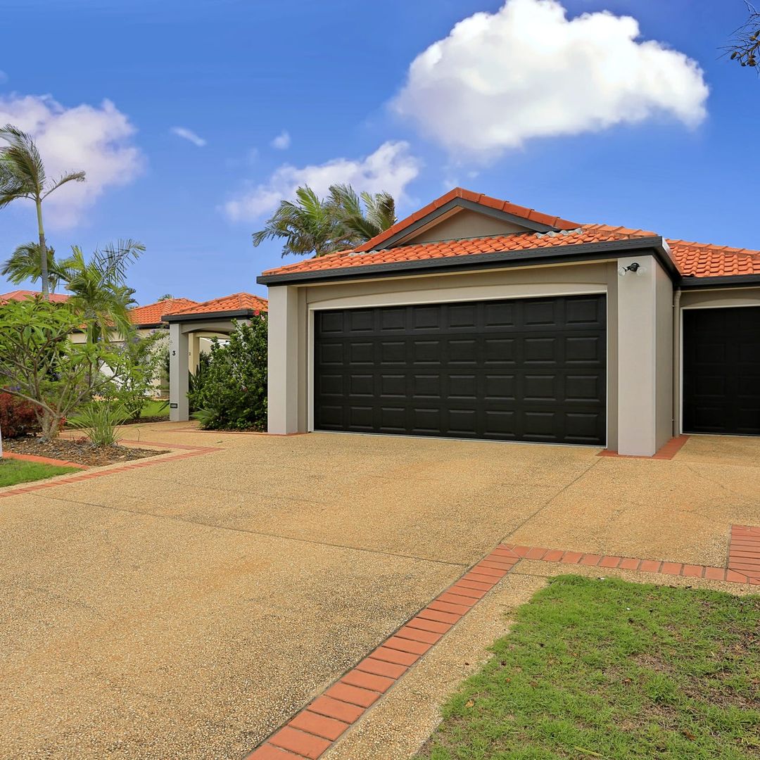 3 Chantelle Circuit, Coral Cove QLD 4670