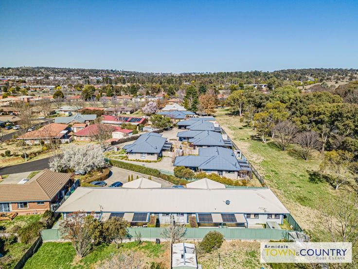6 Grills Place, Armidale NSW 2350, Image 2