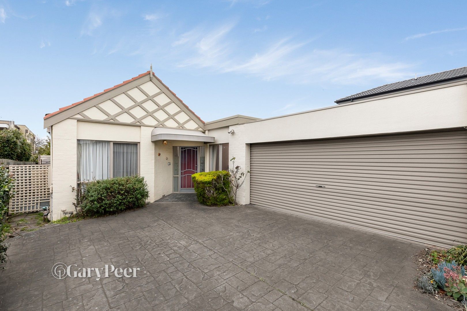 3 bedrooms House in 2/59 Saturn Street CAULFIELD SOUTH VIC, 3162