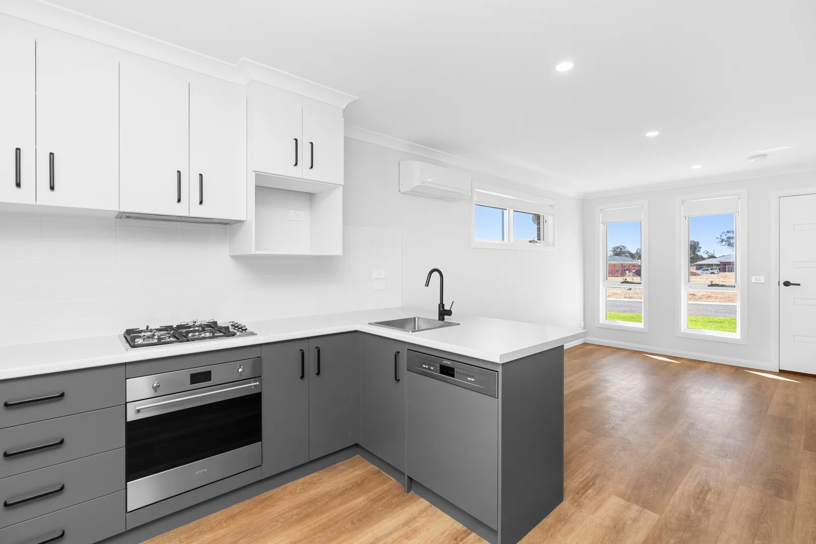 Additional image 7 of 1 Hawkins St, Temora NSW 2666