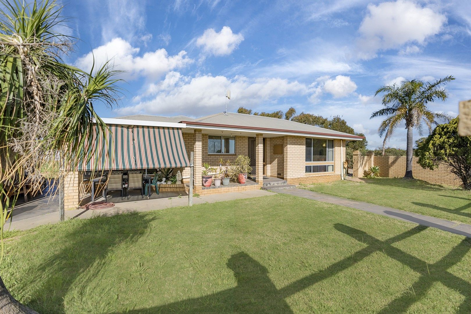 68 David Road, Waggrakine WA 6530, Image 0