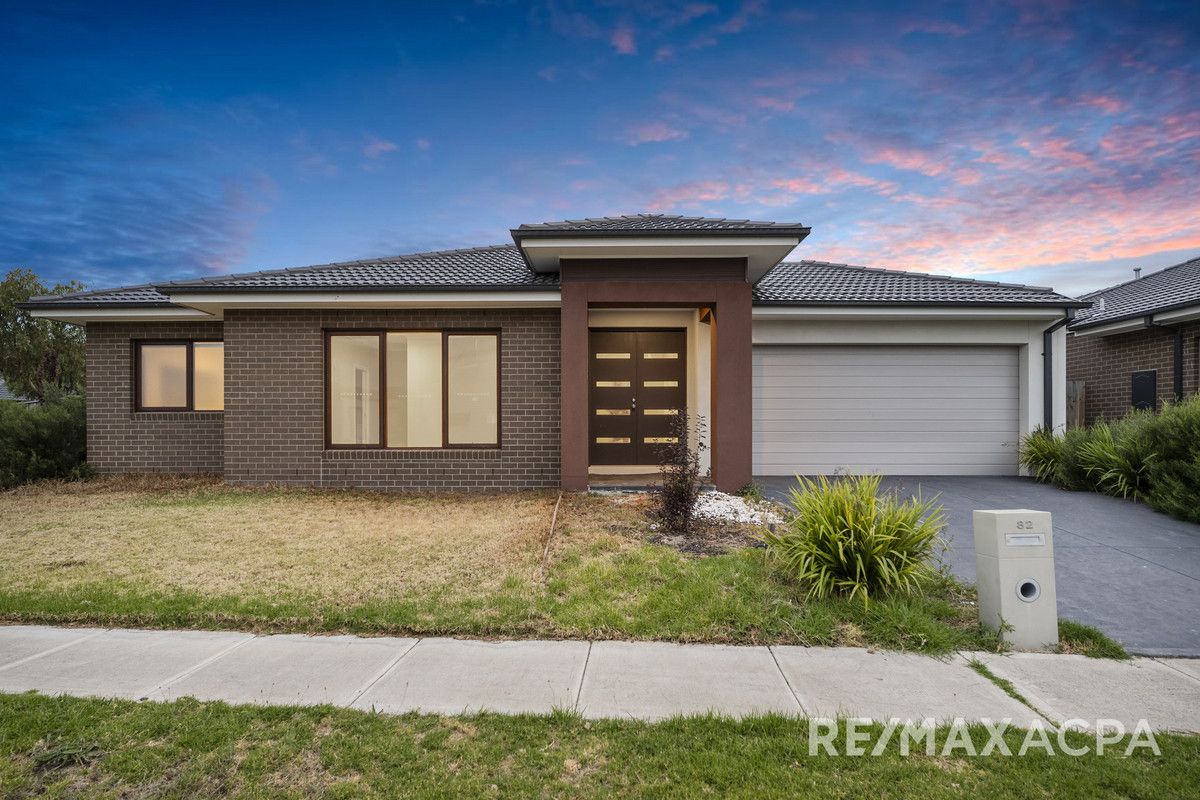 82 Wincott Crescent, Point Cook VIC 3030, Image 0