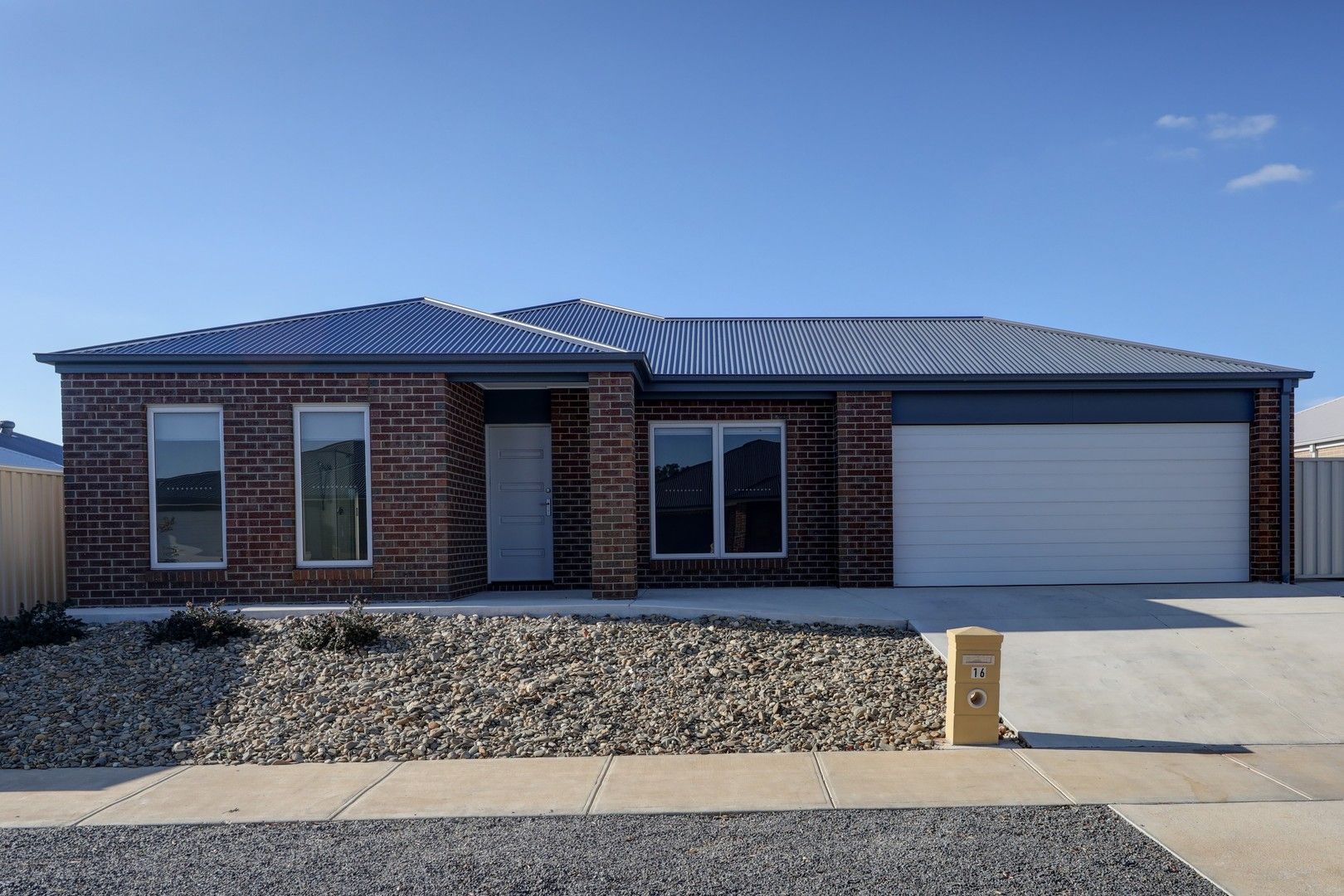 4 bedrooms House in 16 Grasso Drive COBRAM VIC, 3644
