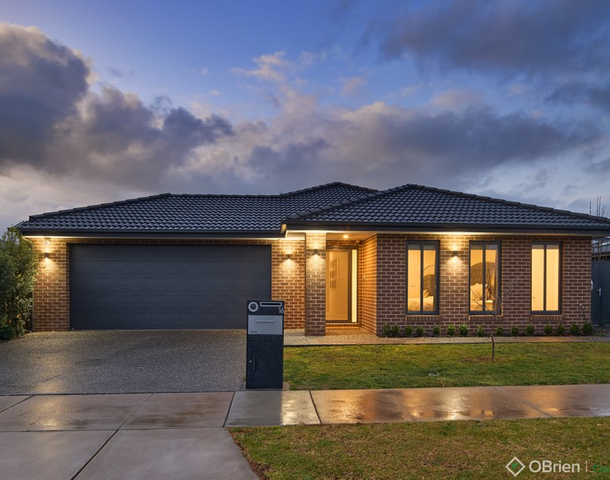 16 Franklin Avenue, Warragul VIC 3820