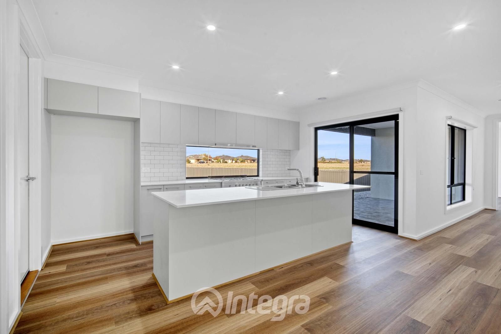 9 Fawcett Road, Lucas VIC 3350, Image 2