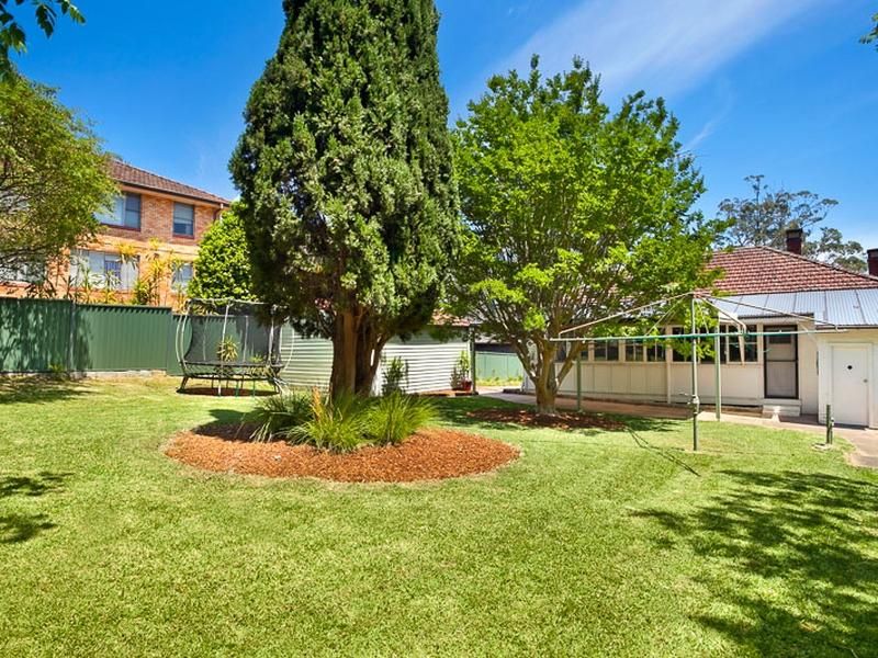 1 Bundarra Avenue South, WAHROONGA NSW 2076, Image 2