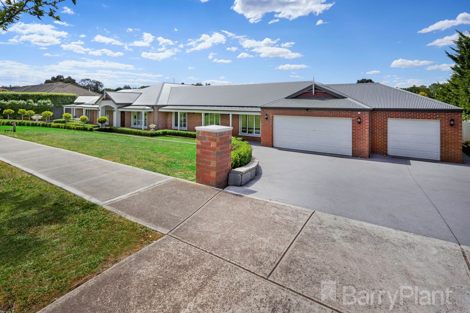 12 Palamino Valley Court, Greenvale VIC 3059, Image 2