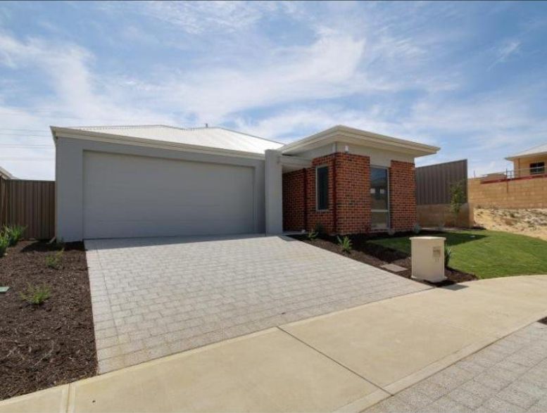 4 bedrooms House in 19 Nobilis Street BEELIAR WA, 6164
