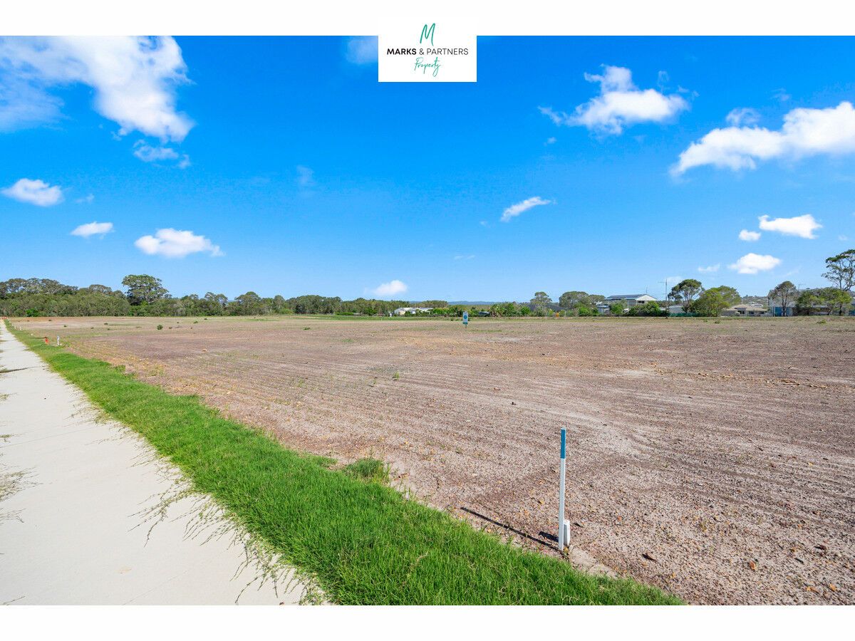 16 Albert Crescent, Booral QLD 4655, Image 2