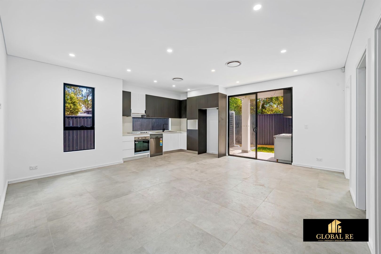 17C Lomani St, Busby NSW 2168, Image 2