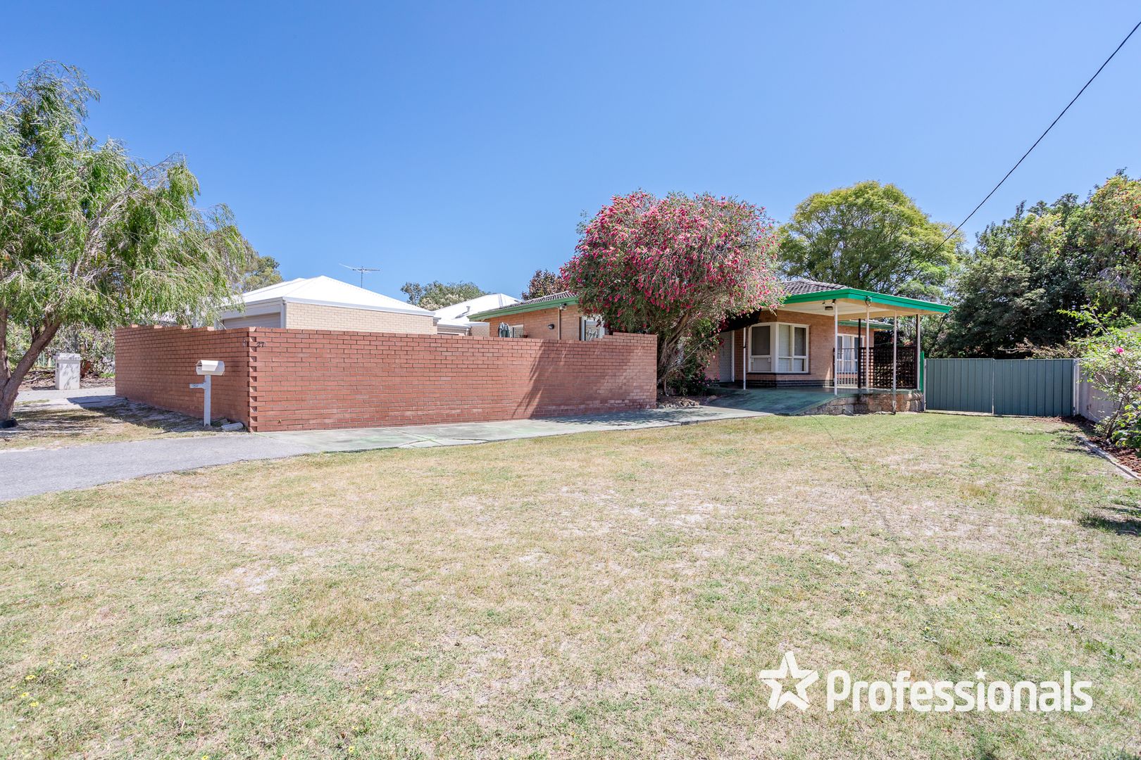 27 Ward Crescent, Kelmscott WA 6111, Image 1