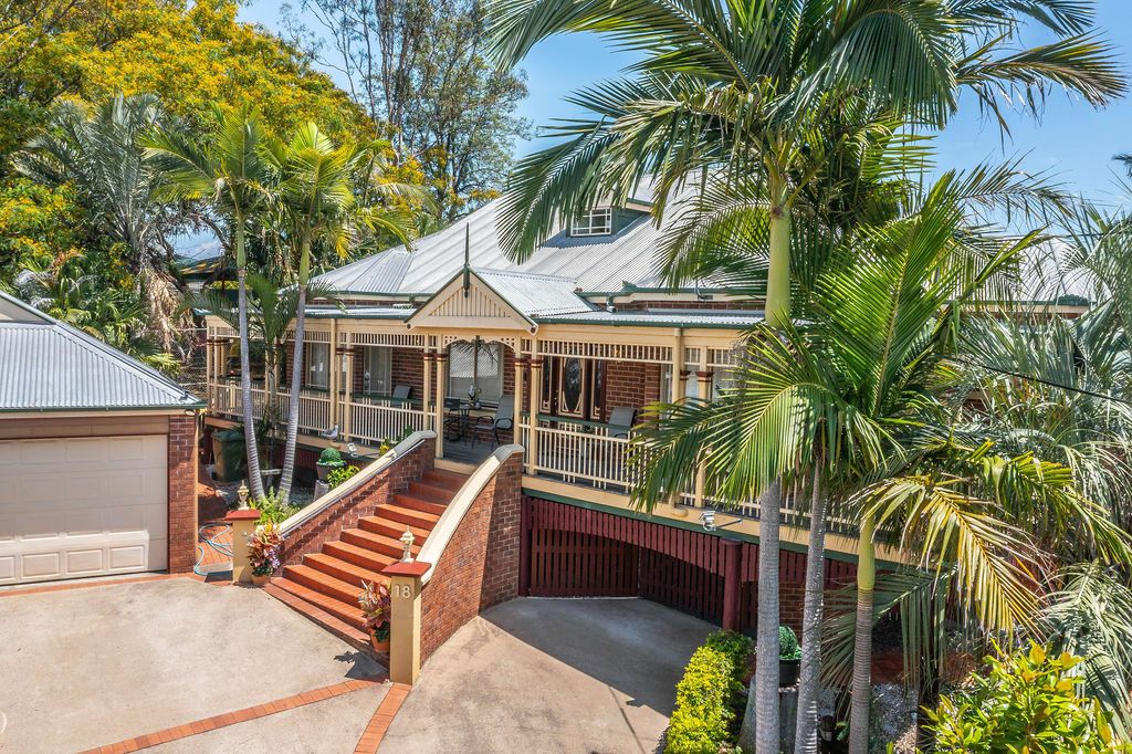 4 bedrooms House in  RACEVIEW QLD, 4305
