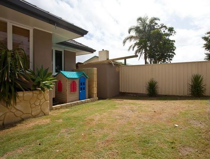 22 Felpham Street, Balga WA 6061, Image 2