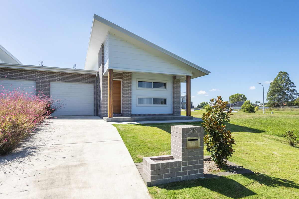2/9 Clear Water Close, Grafton NSW 2460, Image 0