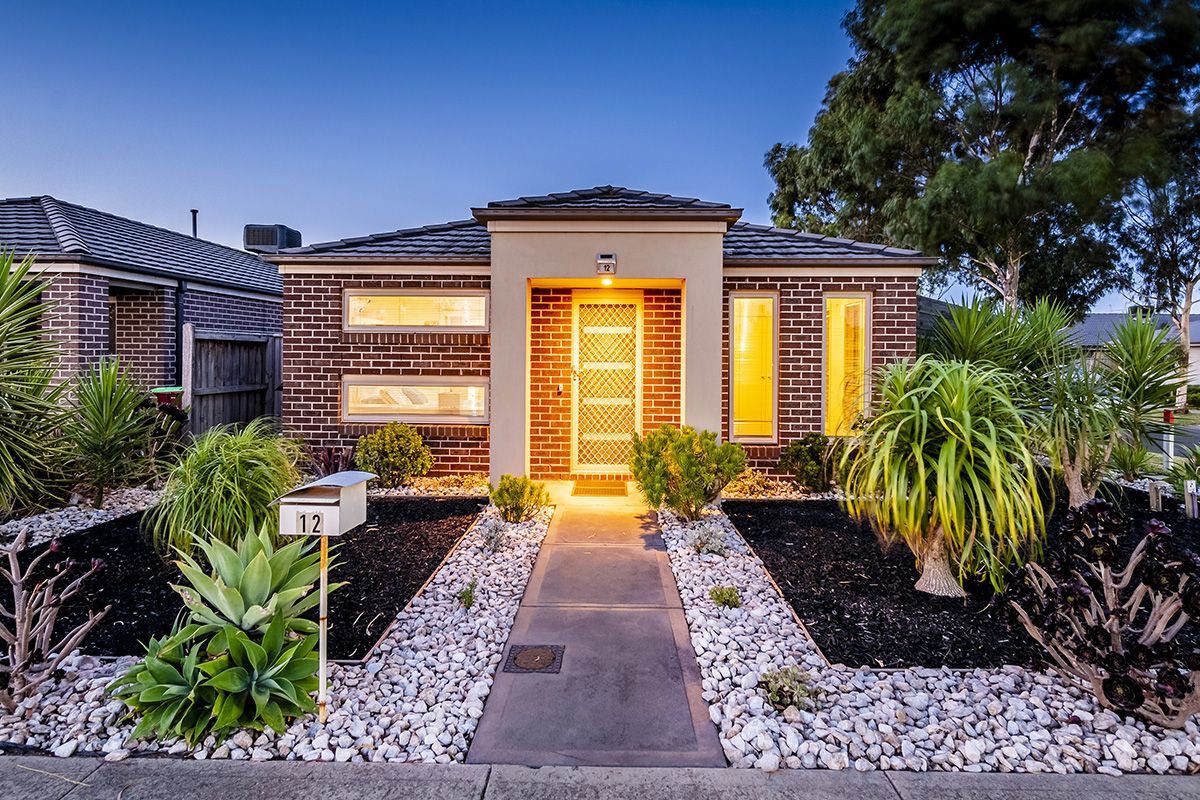 12 Hogan Street, Cranbourne East VIC 3977, Image 0