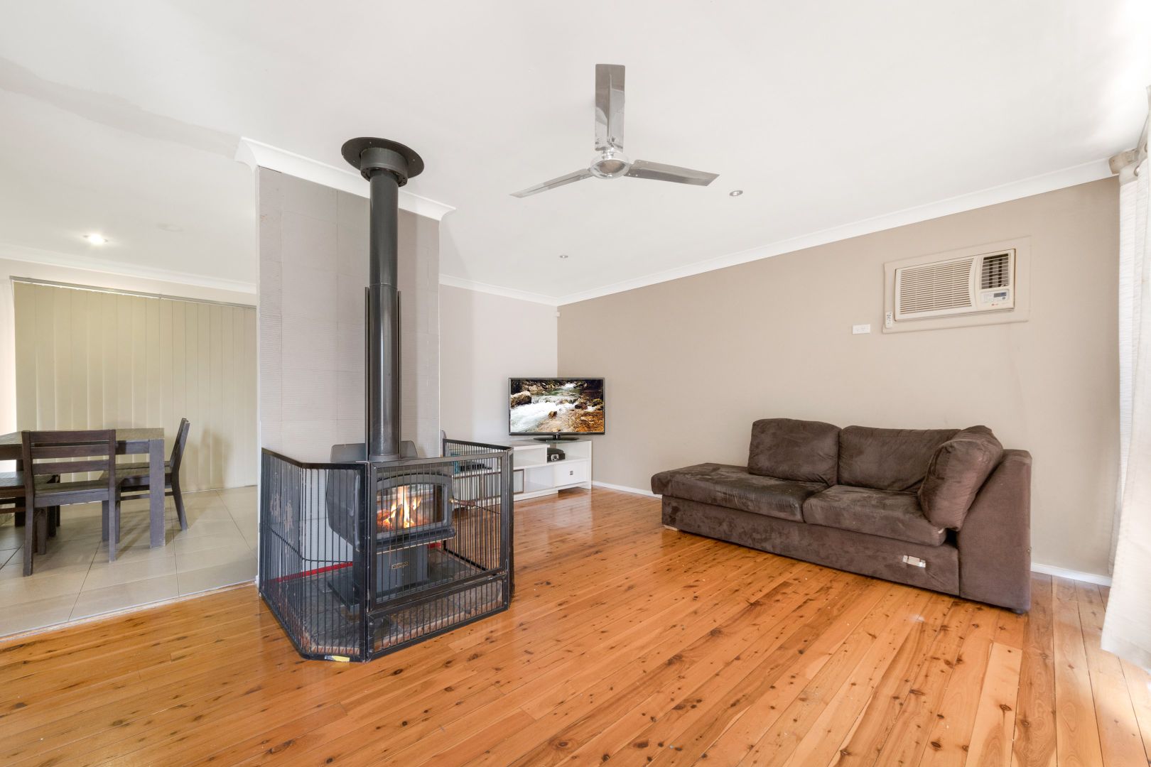119 Helicia Road, Macquarie Fields NSW 2564, Image 1