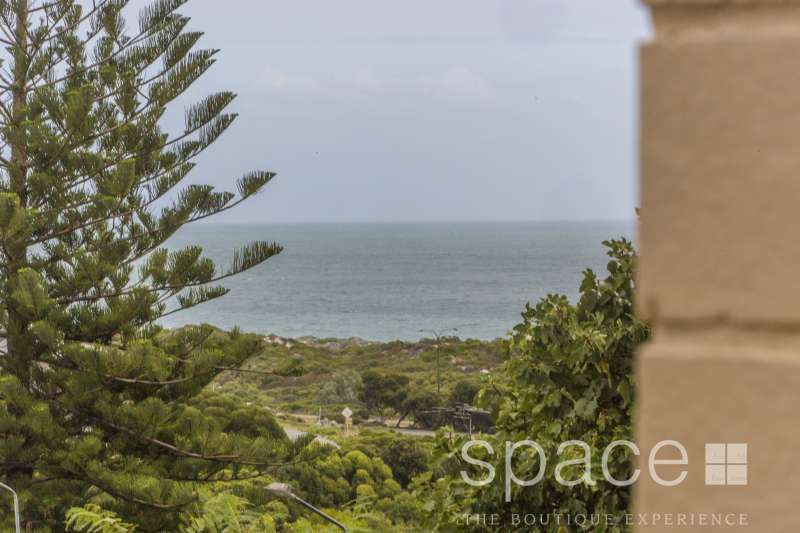 44 Perina Way, City Beach WA 6015, Image 0