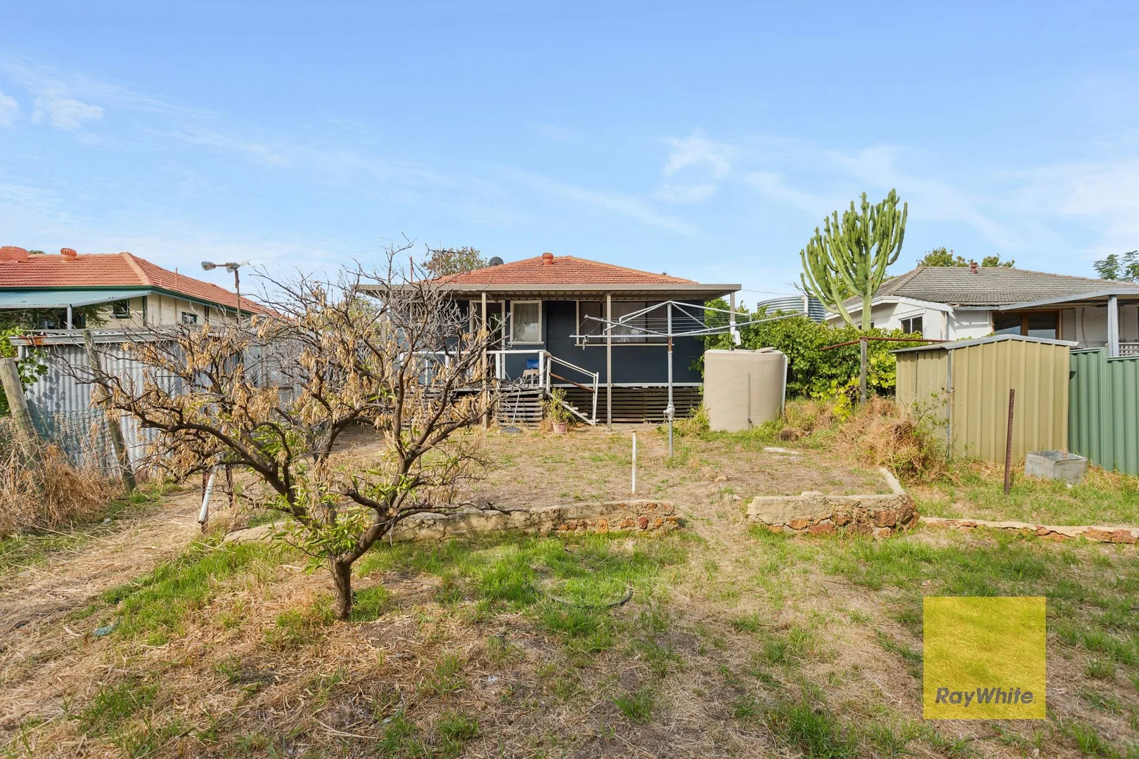 Additional image 18 of 7 Jinda Road, Koongamia WA 6056
