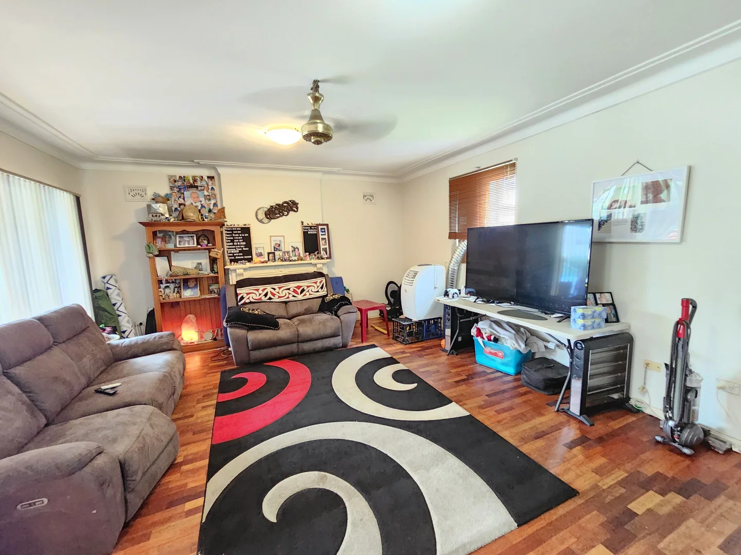 Additional image 3 of 6 Taloma Avenue, Lurnea NSW 2170