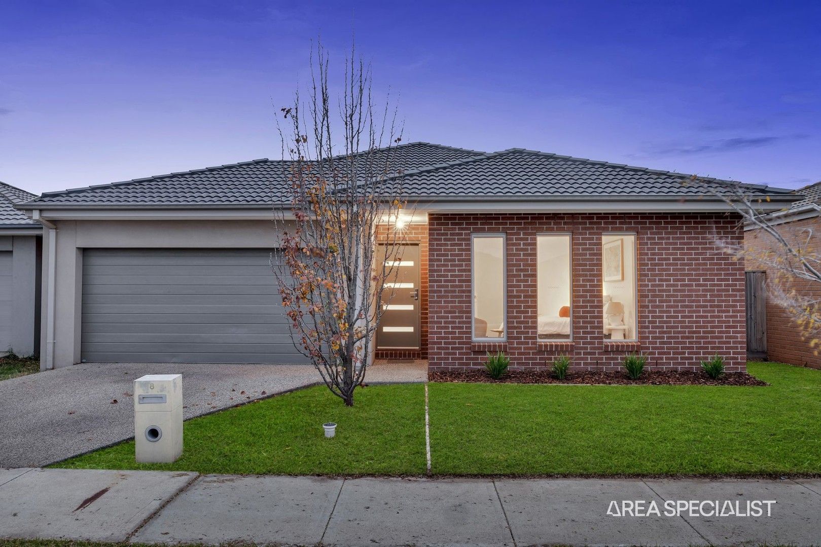 4 bedrooms House in 8 Jessen Way WYNDHAM VALE VIC, 3024