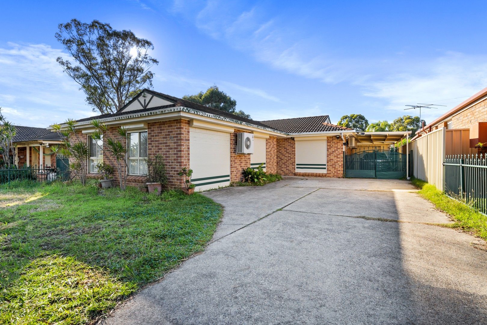 3 bedrooms House in 23 Jabiru Street GREEN VALLEY NSW, 2168