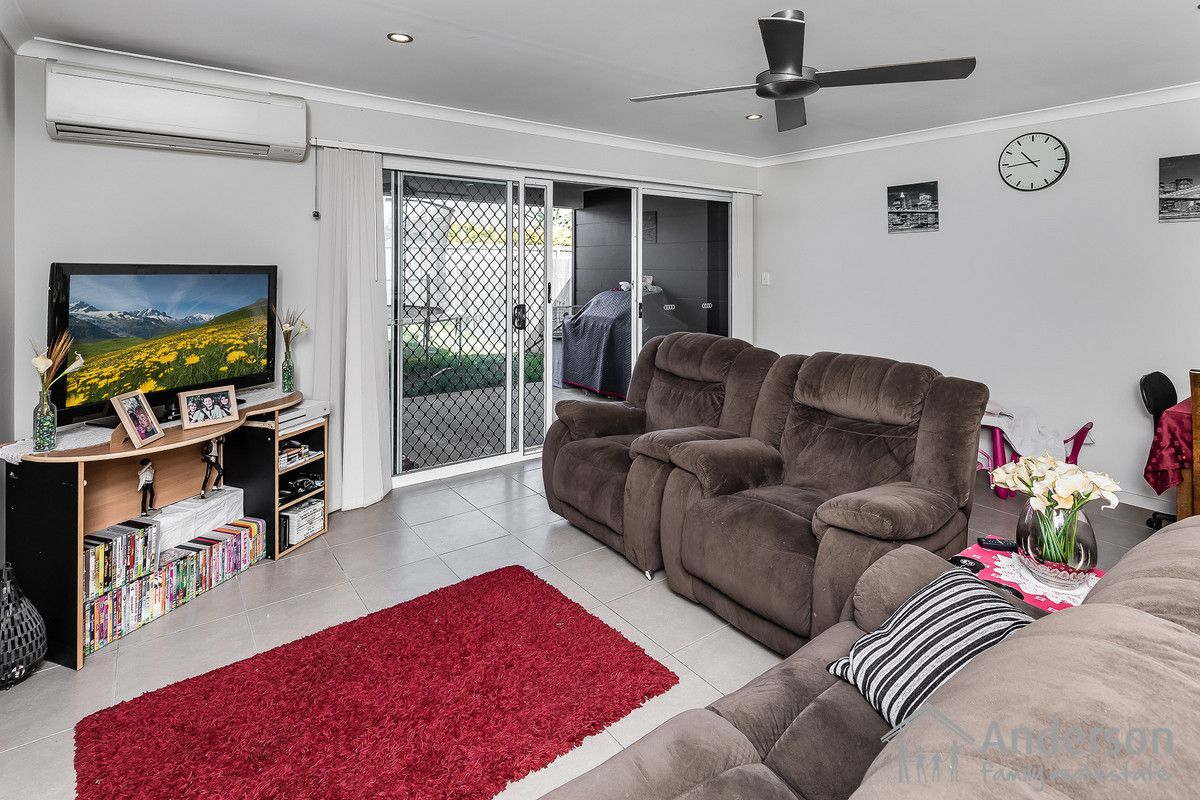 2/1 Pademelon Circuit, North Lakes QLD 4509, Image 2