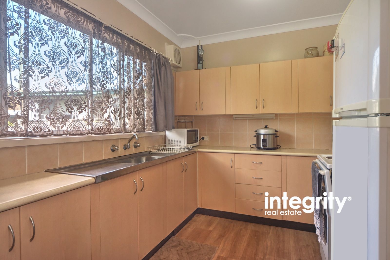 2/430 Princes Highway, Bomaderry NSW 2541, Image 2