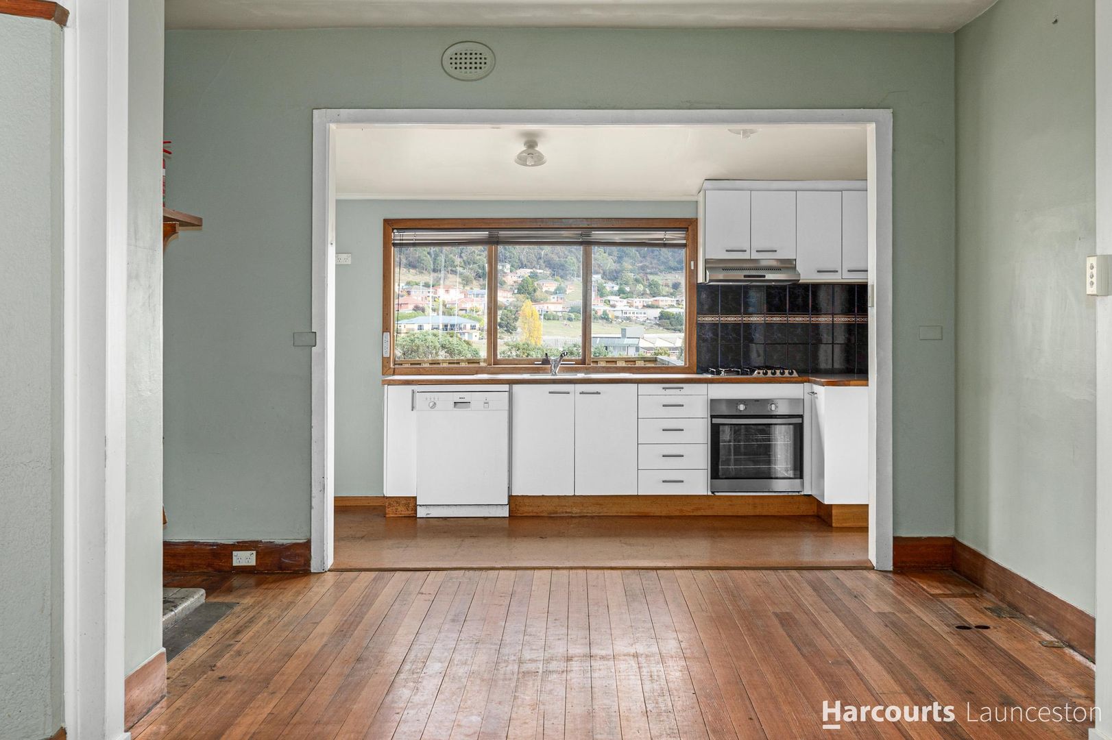 6 Westbury Road, South Launceston TAS 7249 House For Rent 480 Domain