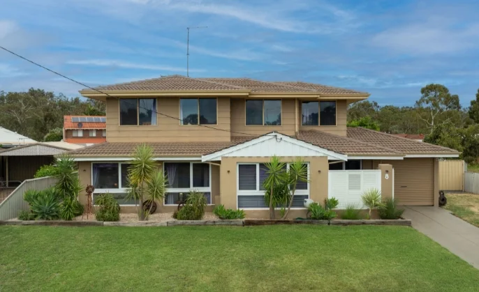 8 Kirkham Street, Pinjarra WA 6208