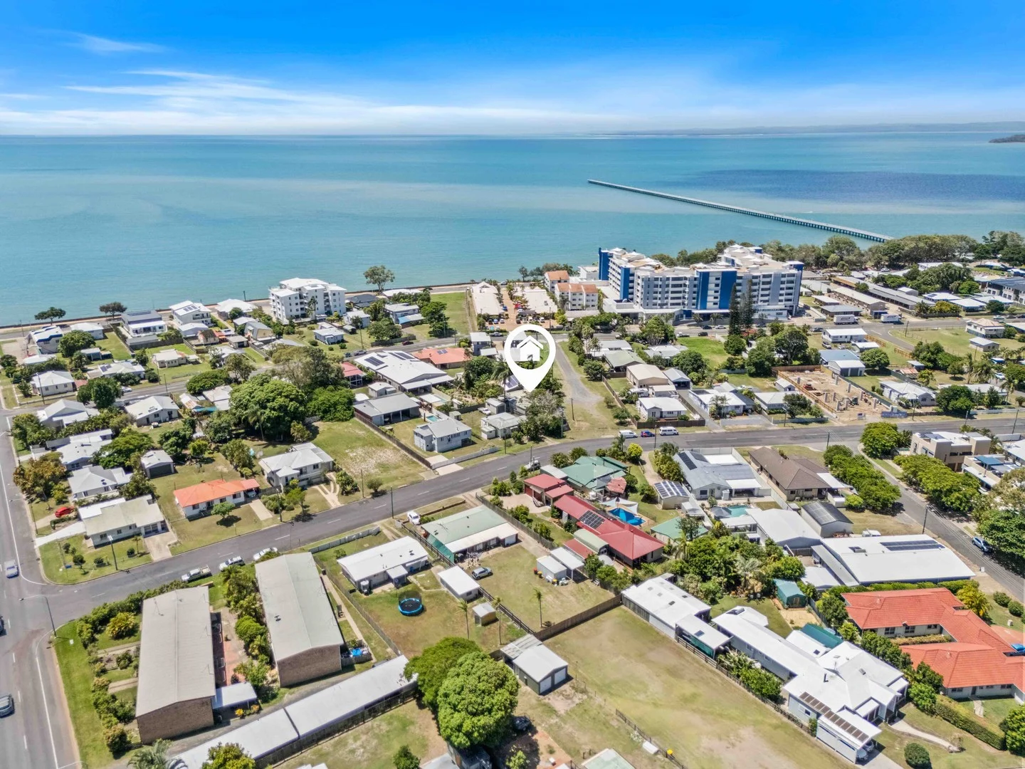 14 King Street, Urangan QLD 4655
