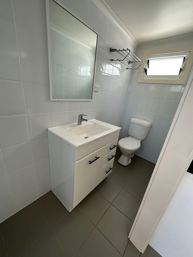 1 bedrooms Studio in 5a/5 Boodgery Street LAKE CATHIE NSW, 2445