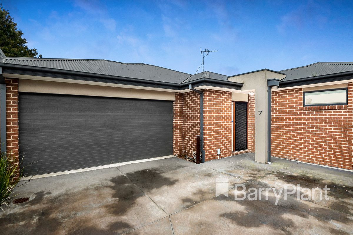 7 Jarvie Close, Rosebud VIC 3939 Domain