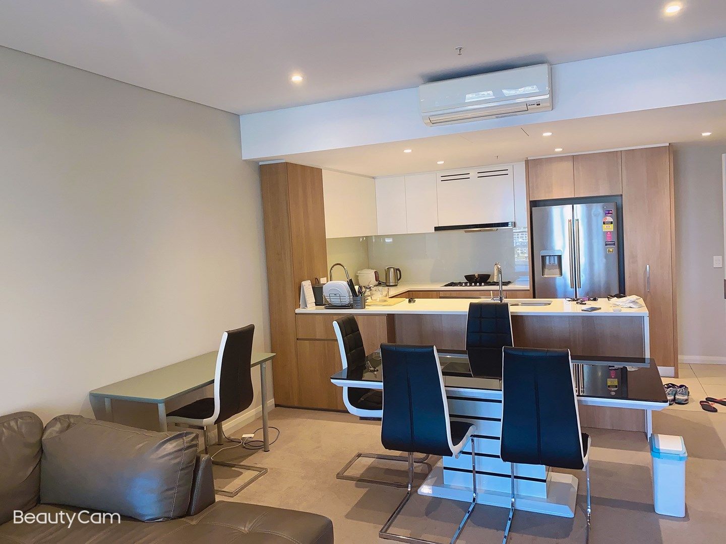 2 bedrooms Apartment / Unit / Flat in 806/2 Waterways Street WENTWORTH POINT NSW, 2127